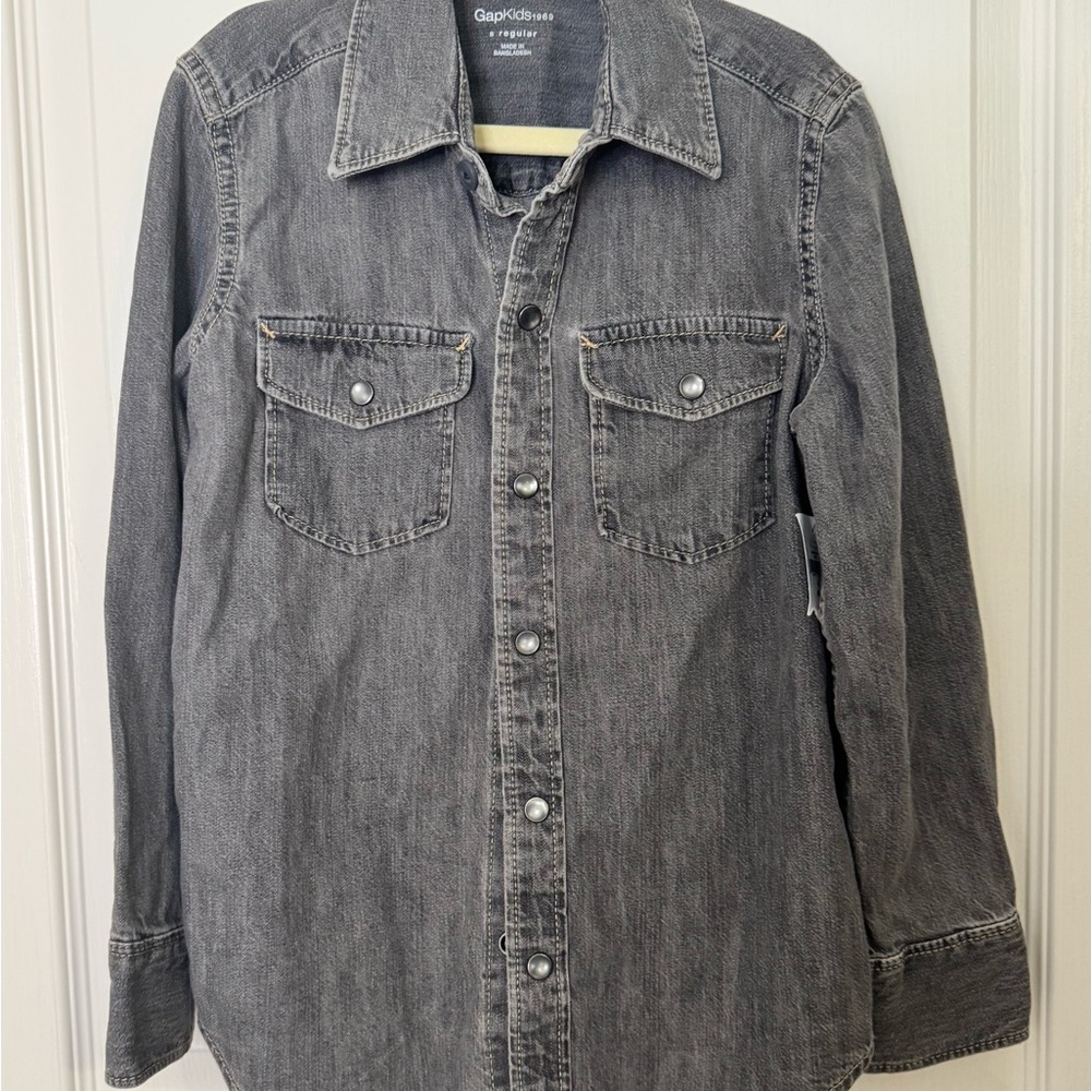 GapKids 1969 Gray Denim Snap Shirt S 6-7 NWT